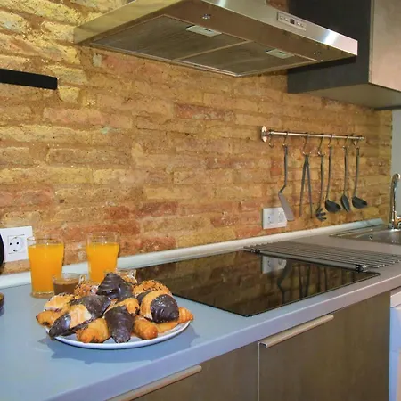 Wonderful Loft Close To The I Poblenou برشلونة