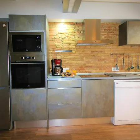 Wonderful Loft Close To The I Poblenou Daire *